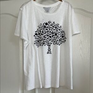 Liz Claiborne T-Shirt